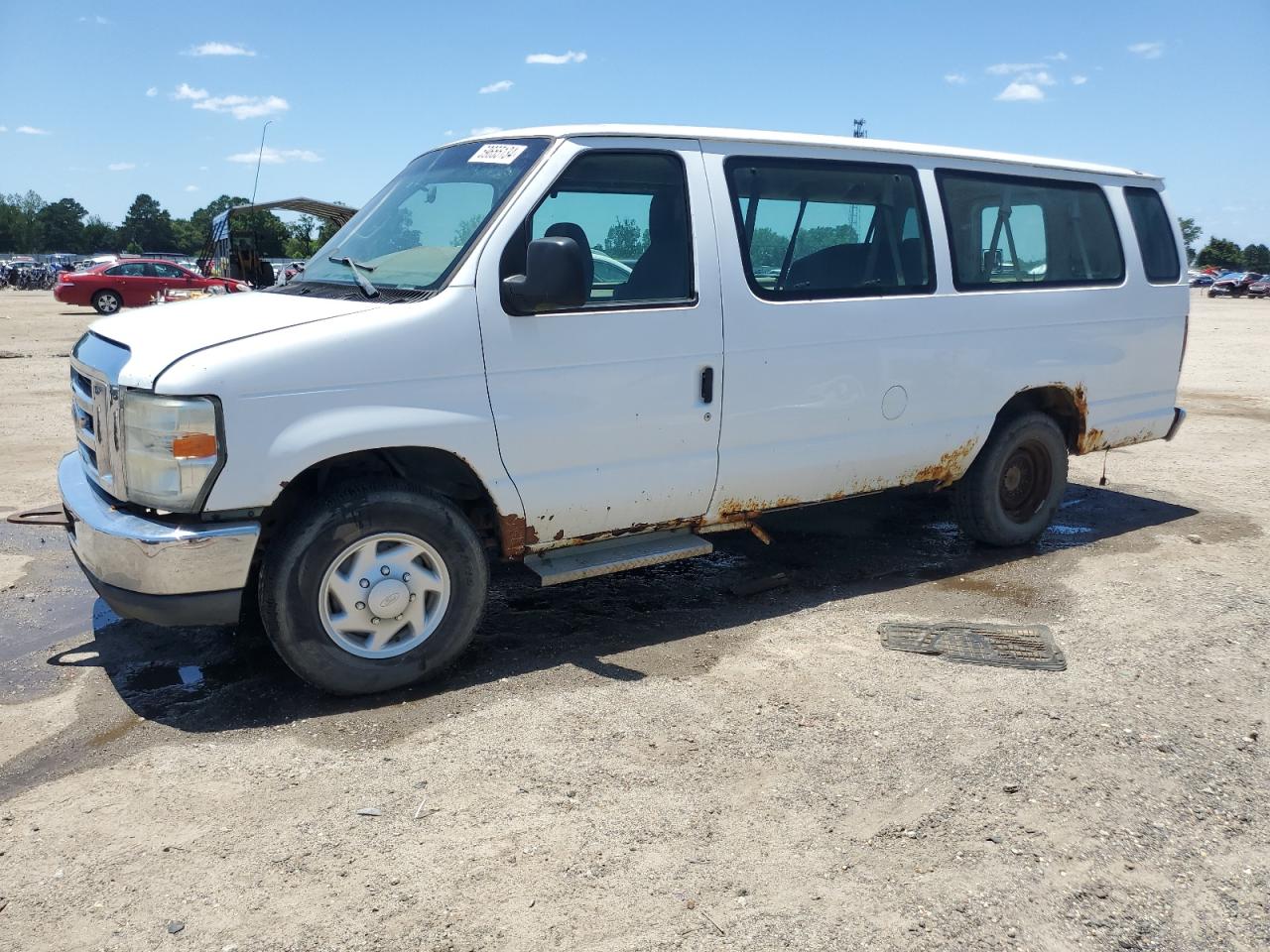 FORD ECONOLINE 2010