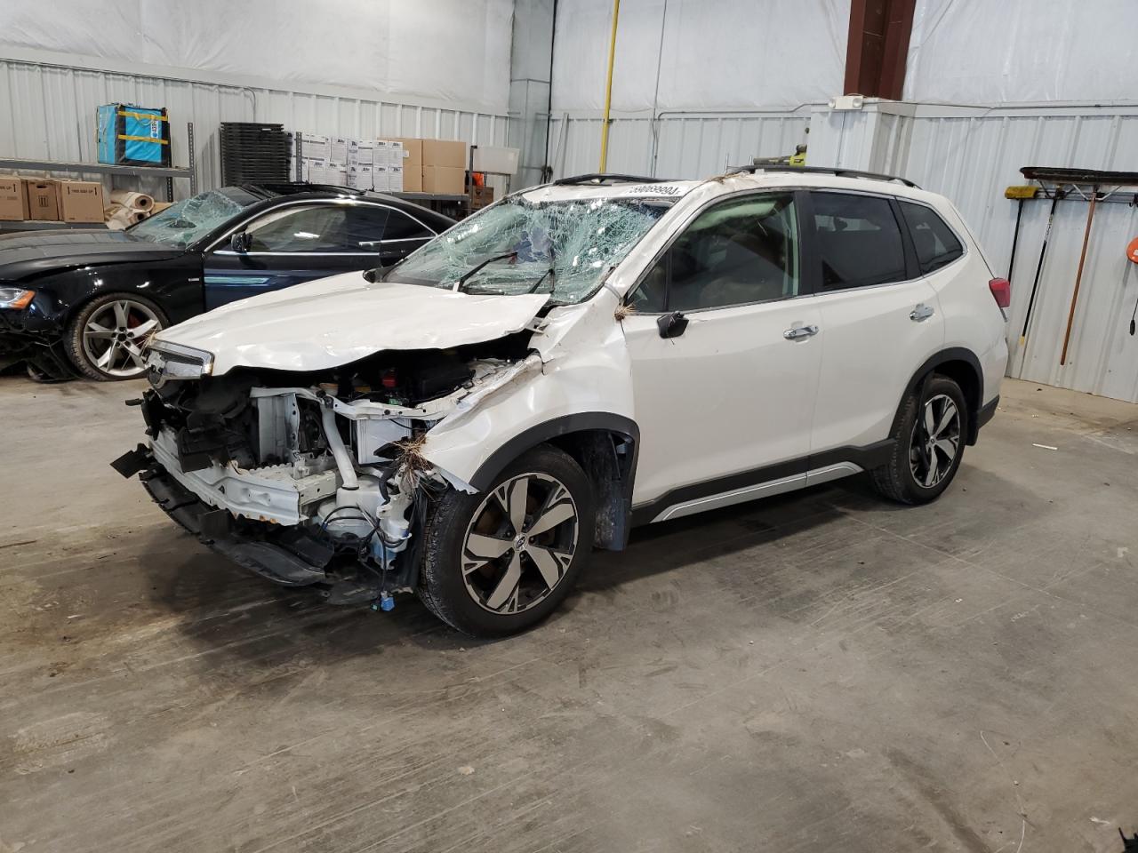 SUBARU FORESTER T 2019