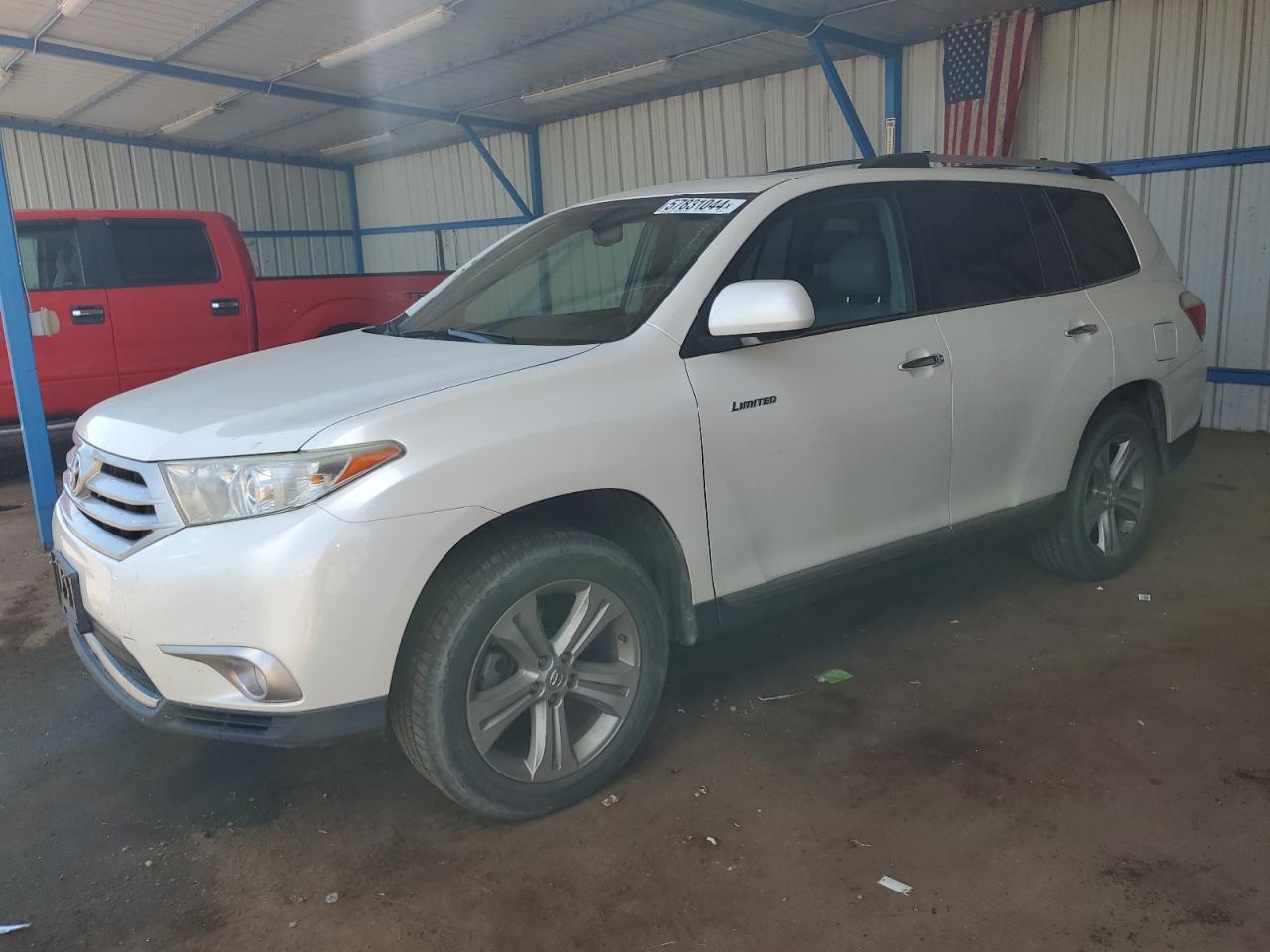 TOYOTA HIGHLANDER 2013