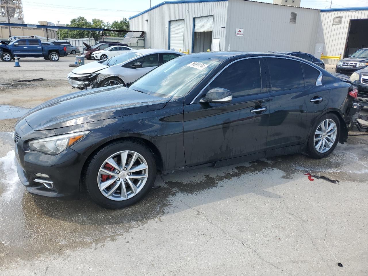 INFINITI Q50 BASE 2015