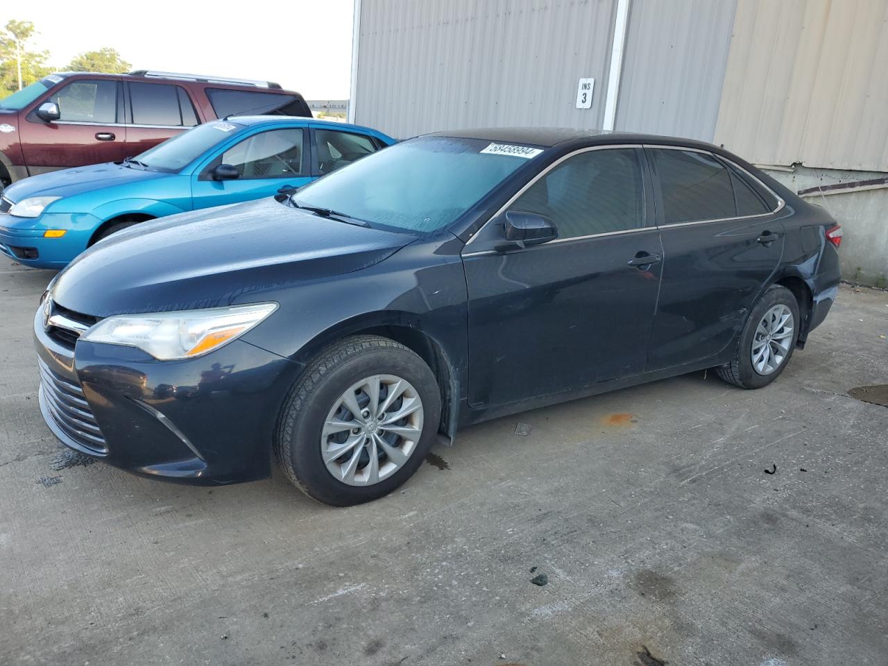 TOYOTA CAMRY LE 2016