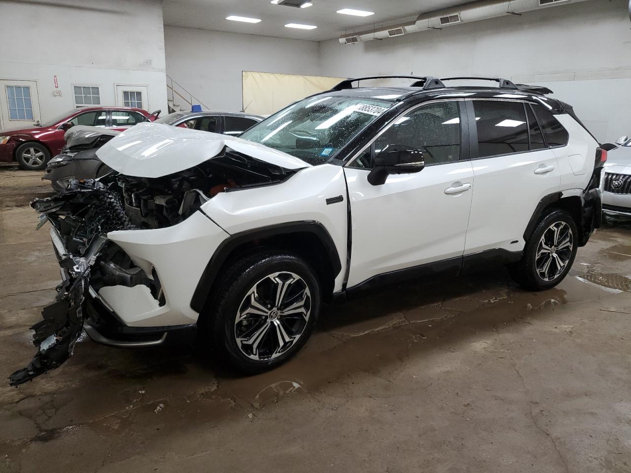 TOYOTA RAV4 PRIME 2024