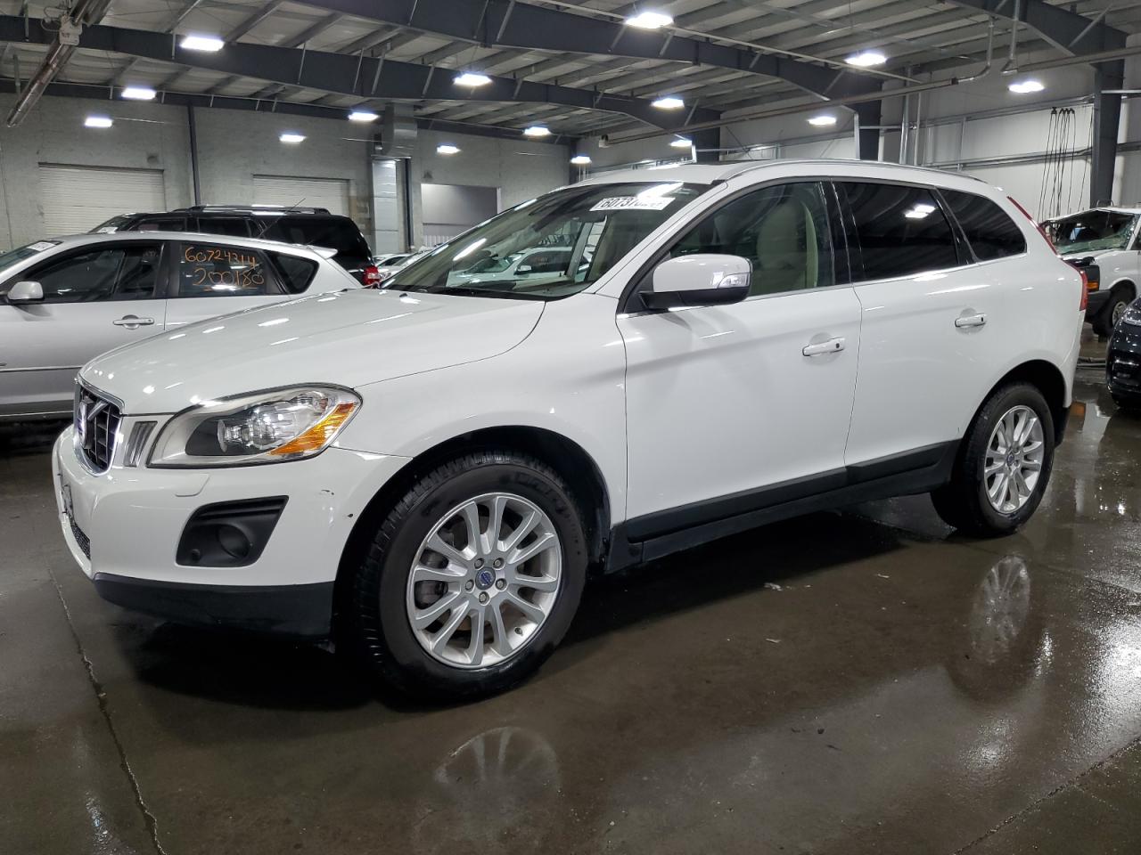 VOLVO XC60 T6 2010