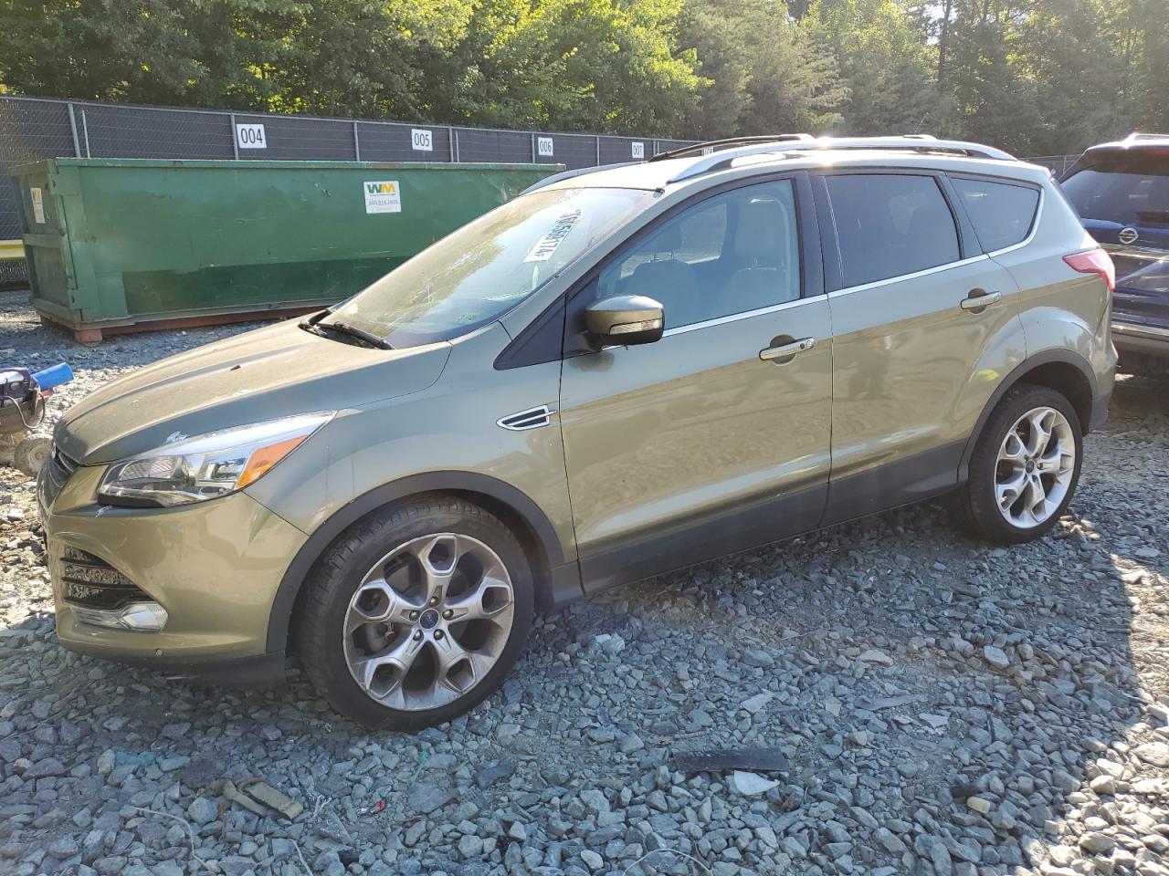 FORD Escape Tit 2014