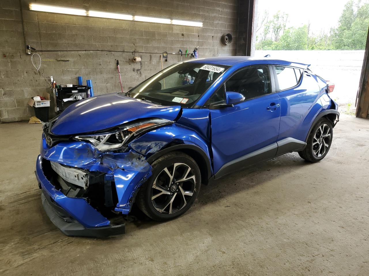 TOYOTA C-HR XLE 2018
