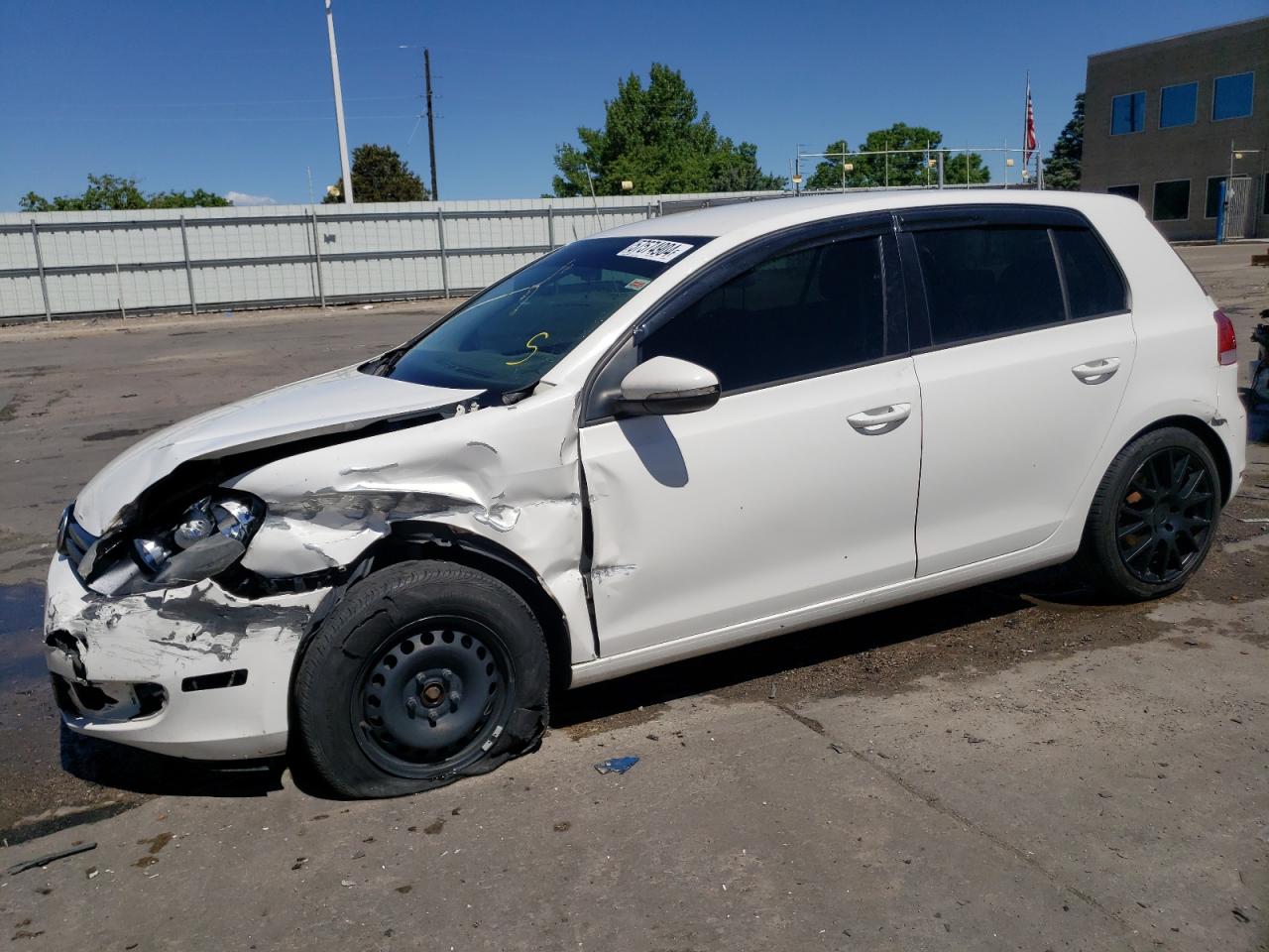 VOLKSWAGEN GOLF 2011