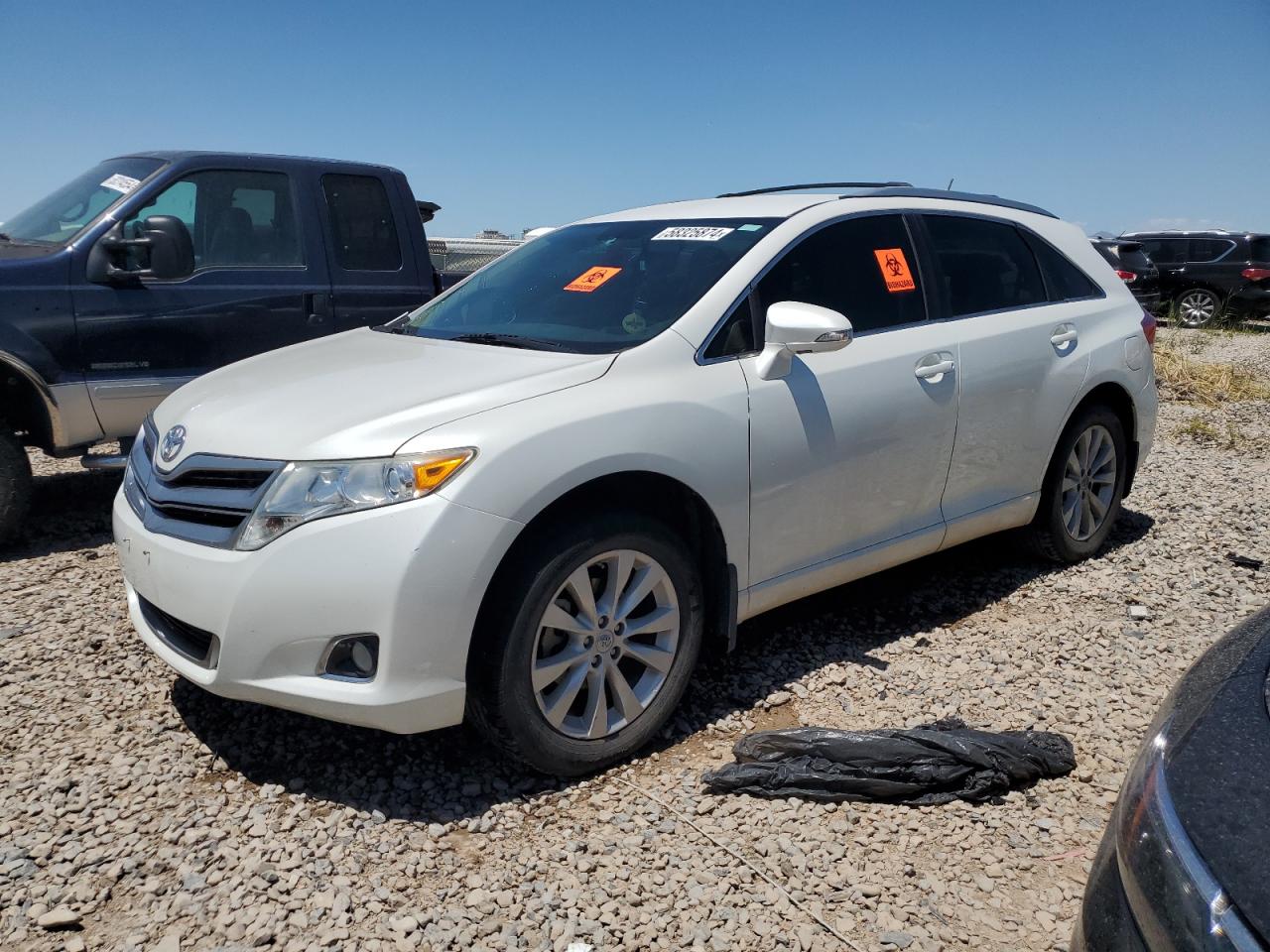 TOYOTA VENZA LE 2015