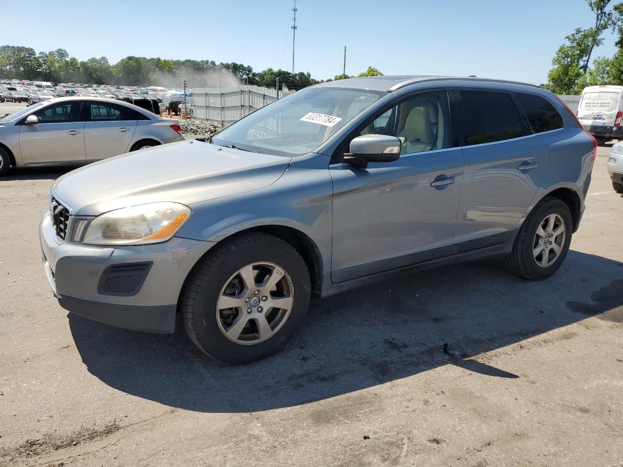 VOLVO XC60 3.2 2011