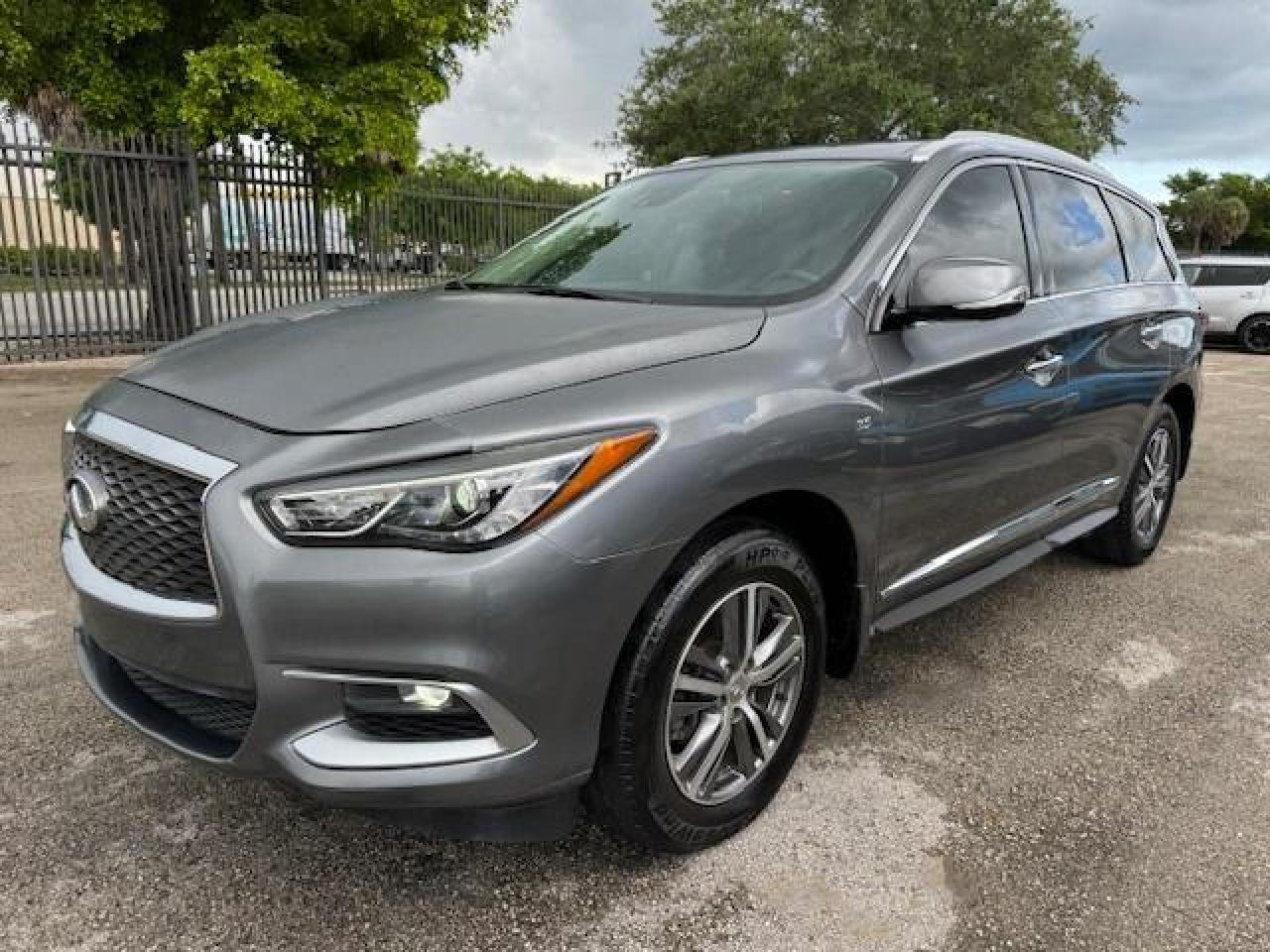 INFINITI QX60 LUXE 2020