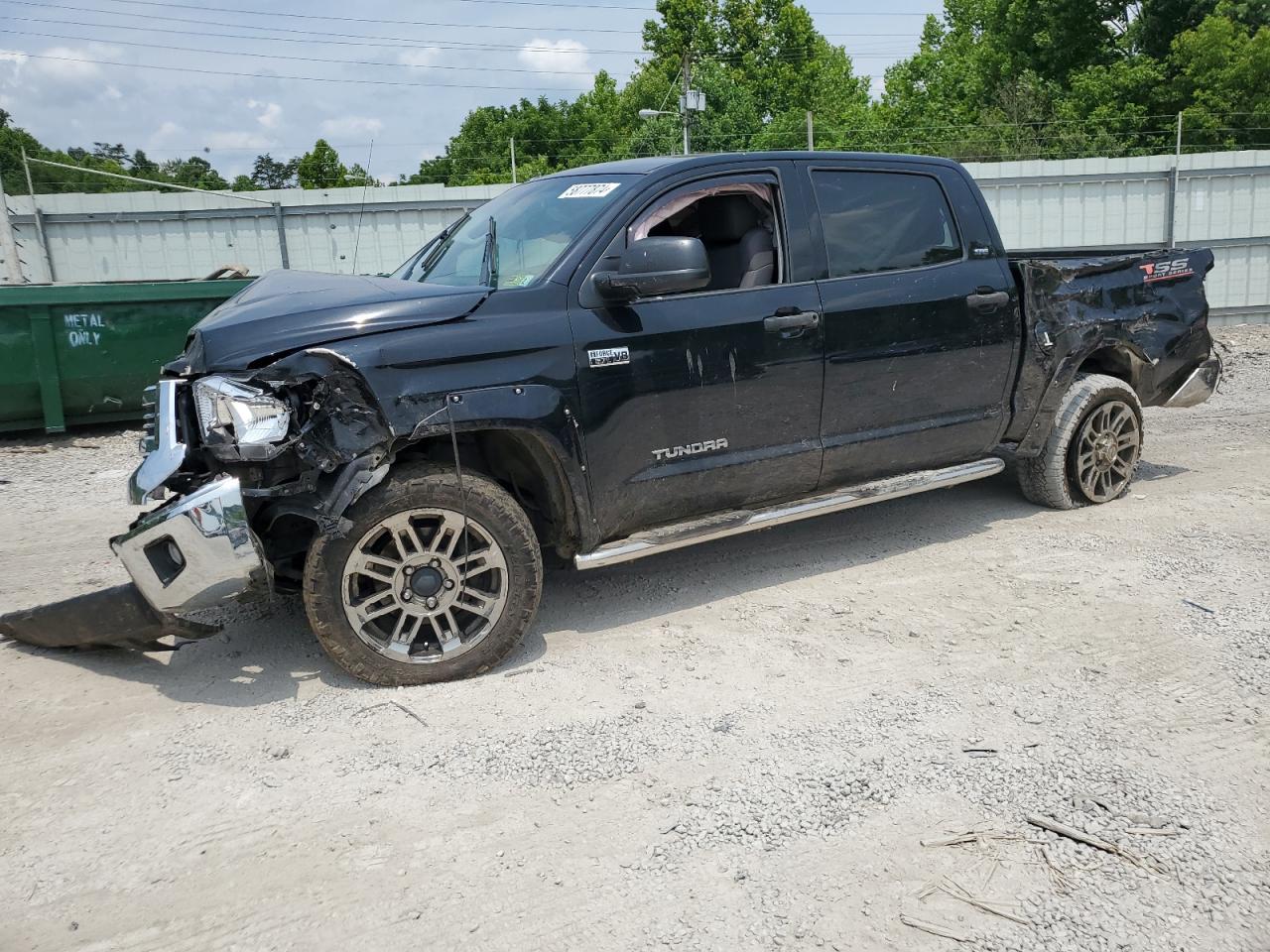 TOYOTA TUNDRA CRE 2016