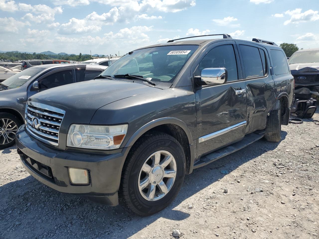 INFINITI QX56 2005