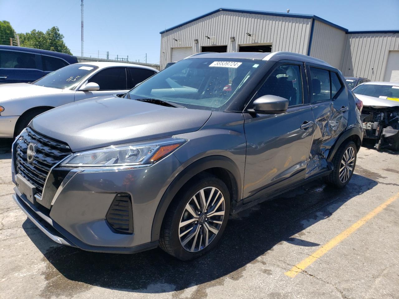 NISSAN KICKS SV 2022