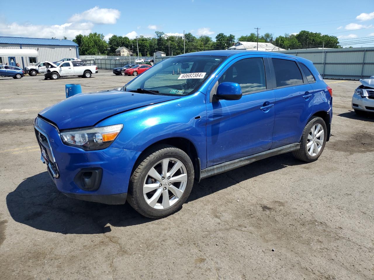 MITSUBISHI OUTLANDER 2015