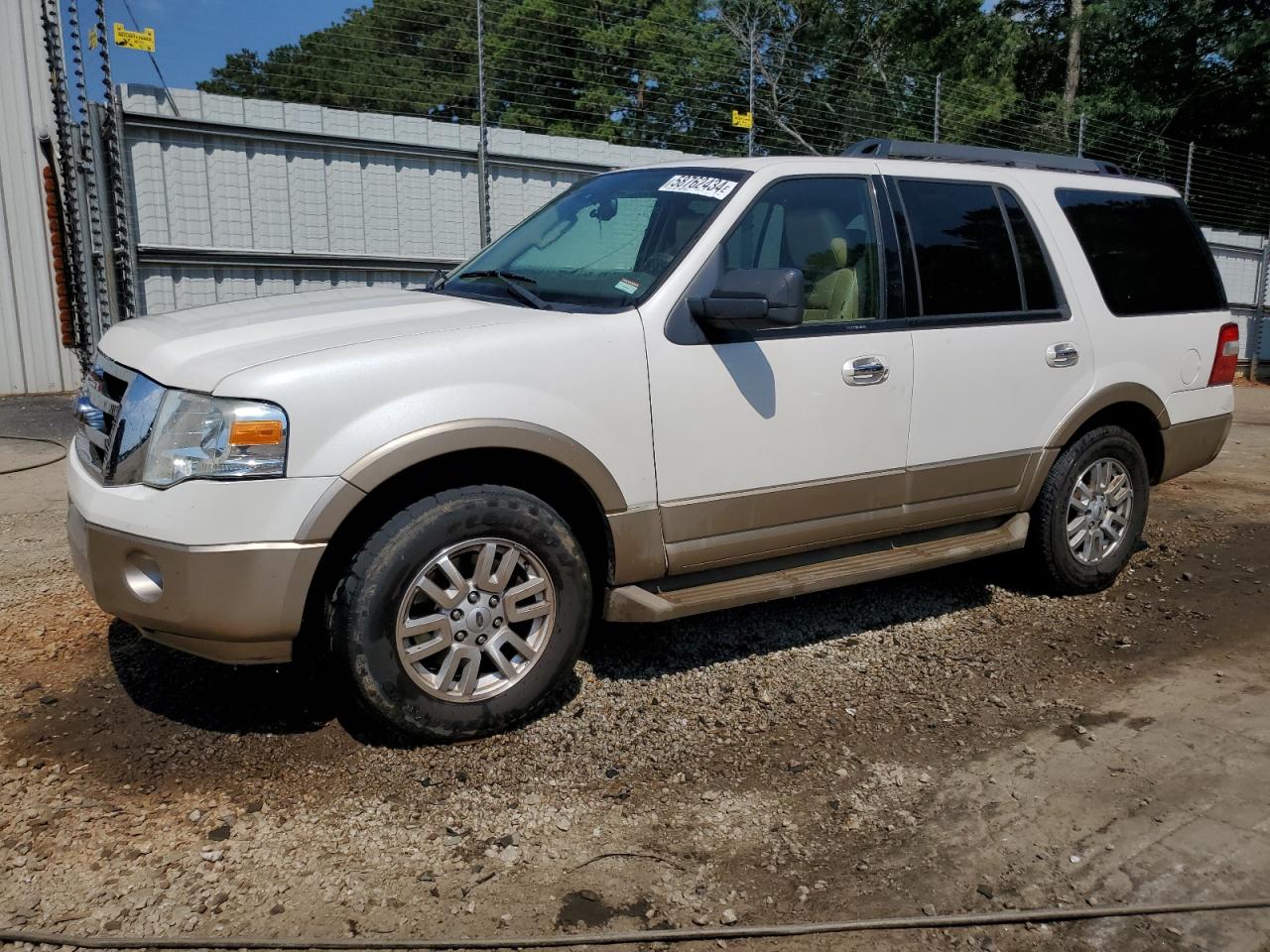 FORD EXPEDITION 2011