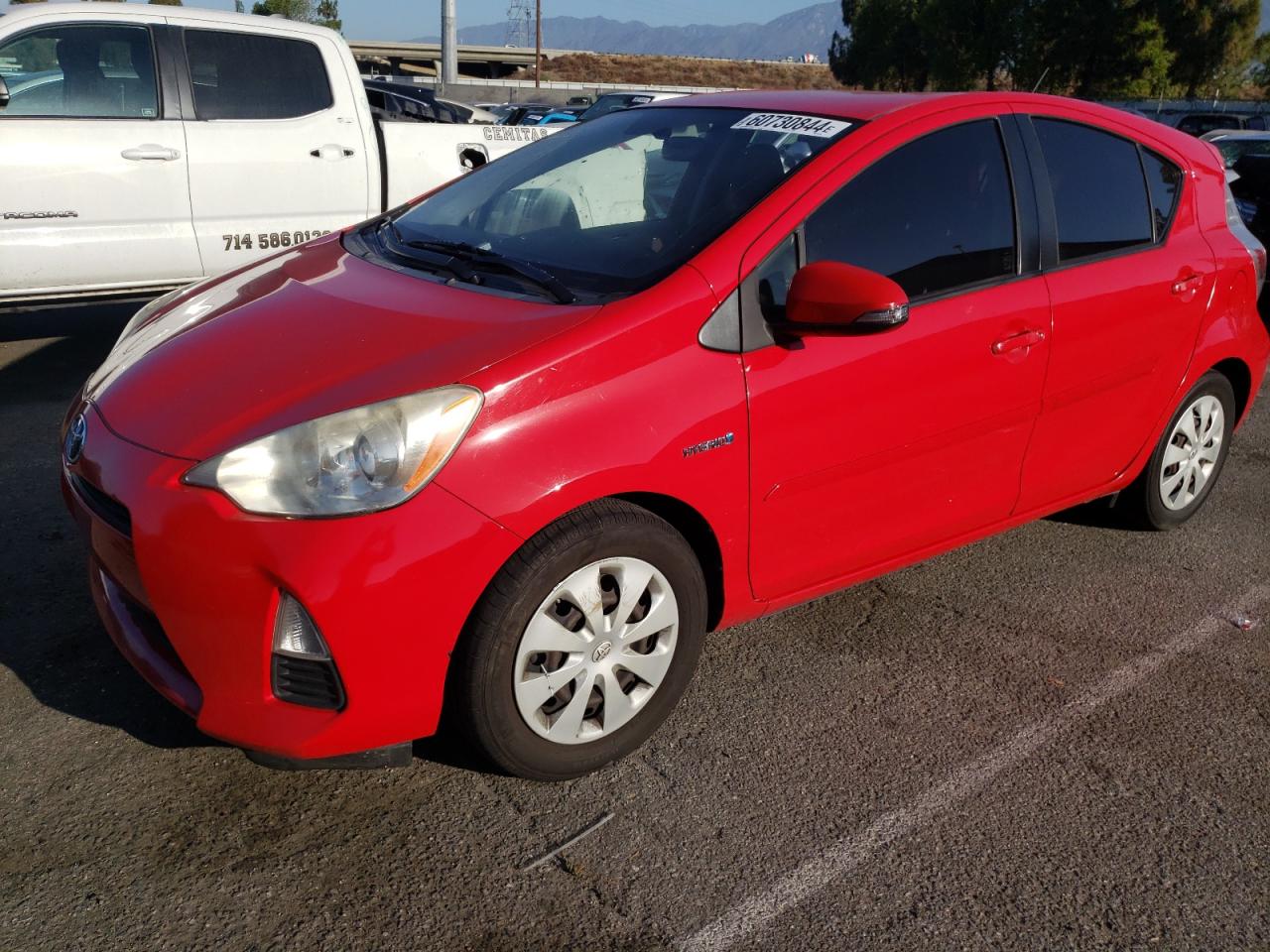 TOYOTA PRIUS C 2014