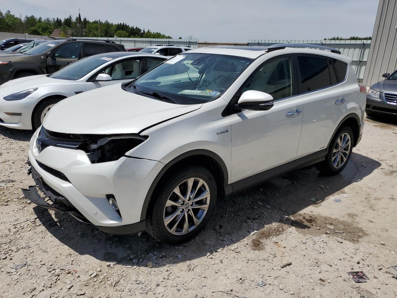 TOYOTA RAV4 HV LI 2016