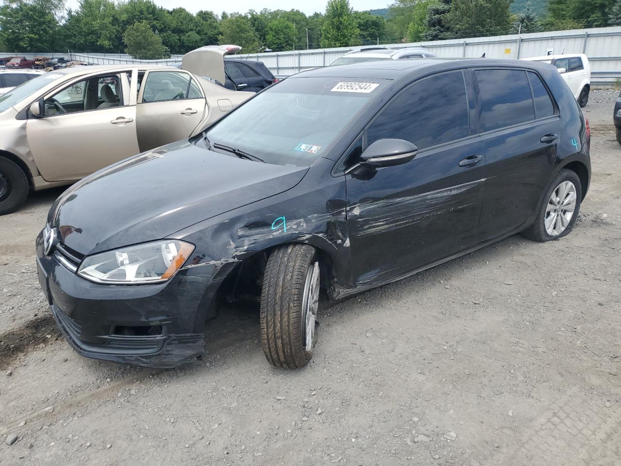 VOLKSWAGEN GOLF 2015