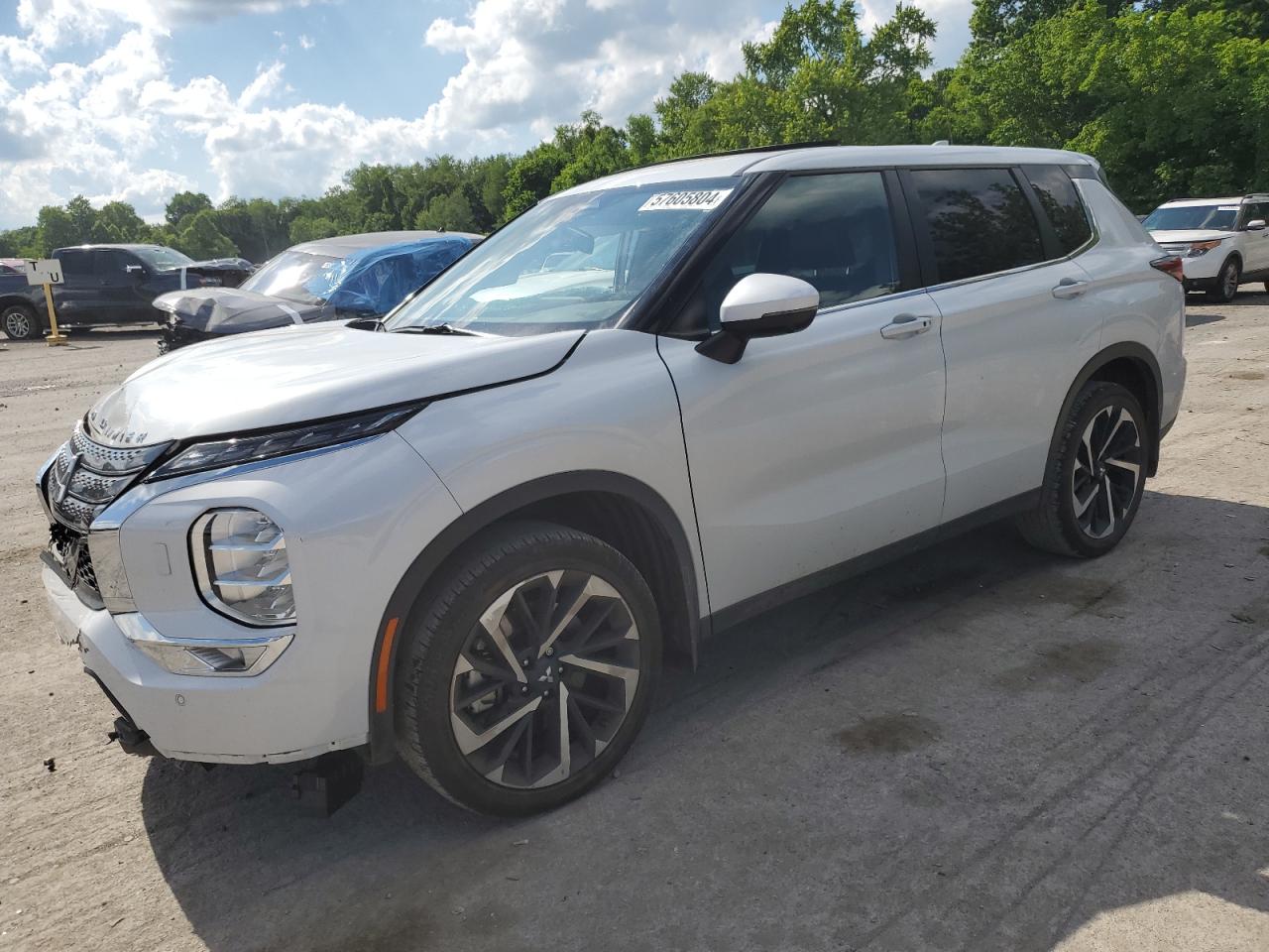MITSUBISHI OUTLANDER 2022