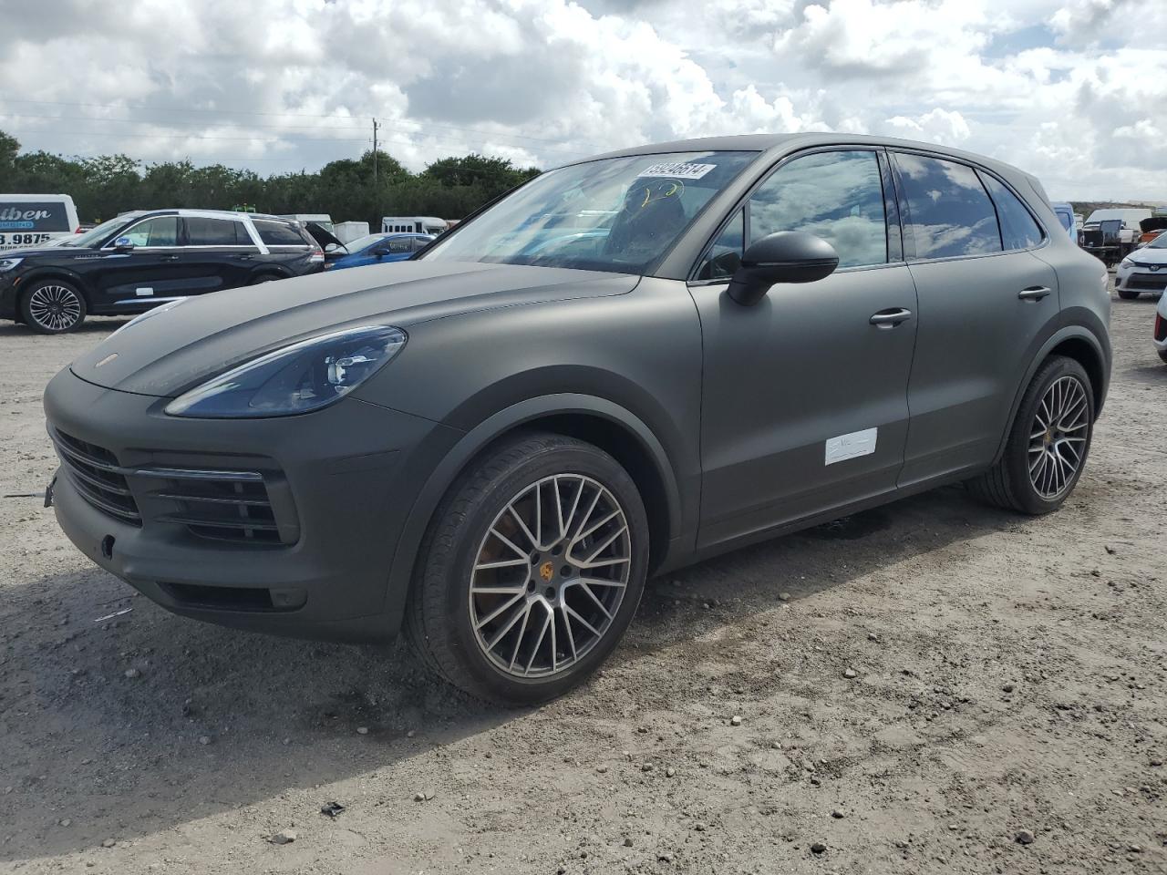 PORSCHE CAYENNE 2022