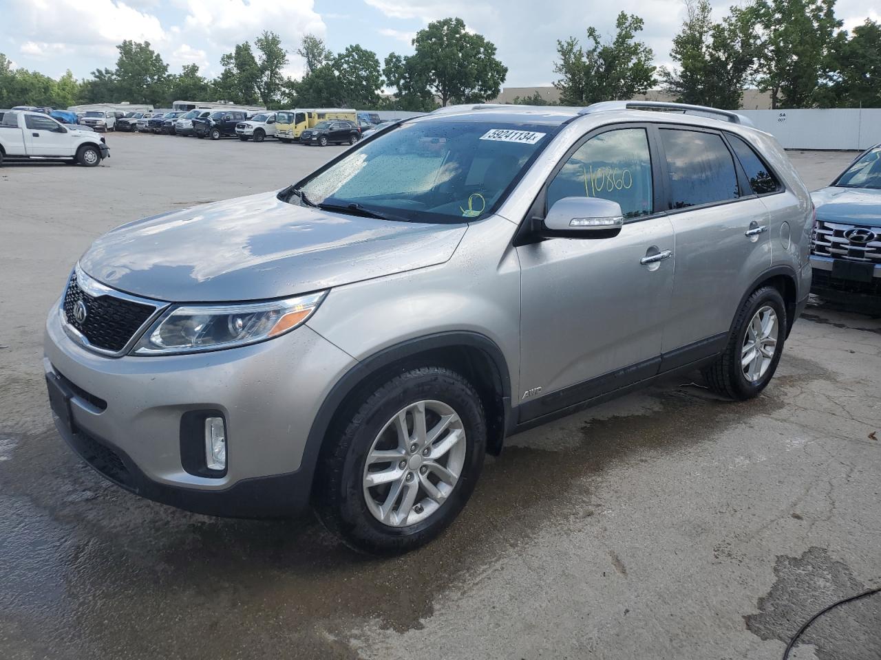 KIA SORENTO LX 2015