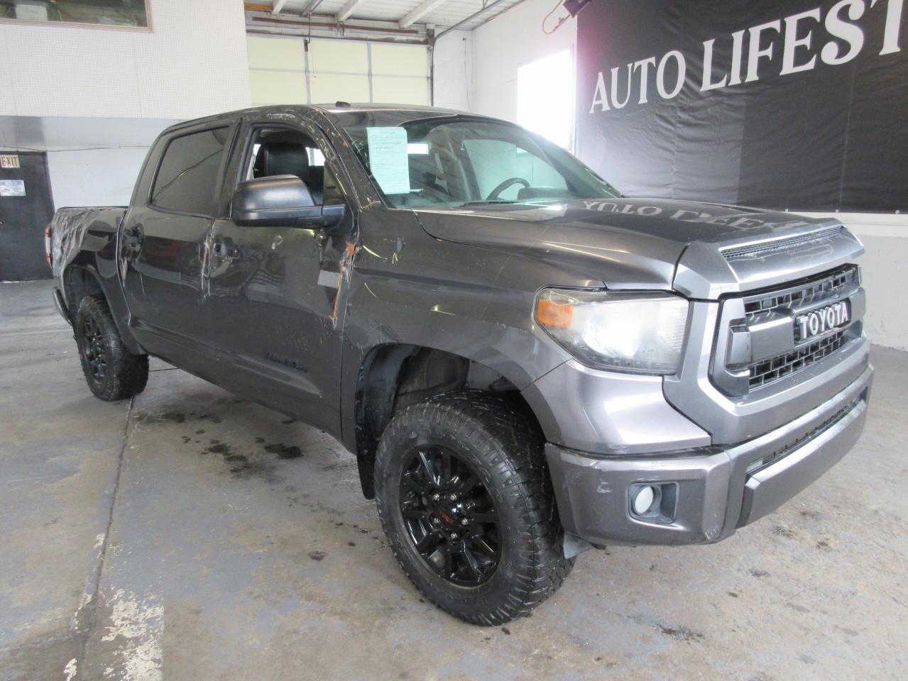 TOYOTA TUNDRA CRE 2016
