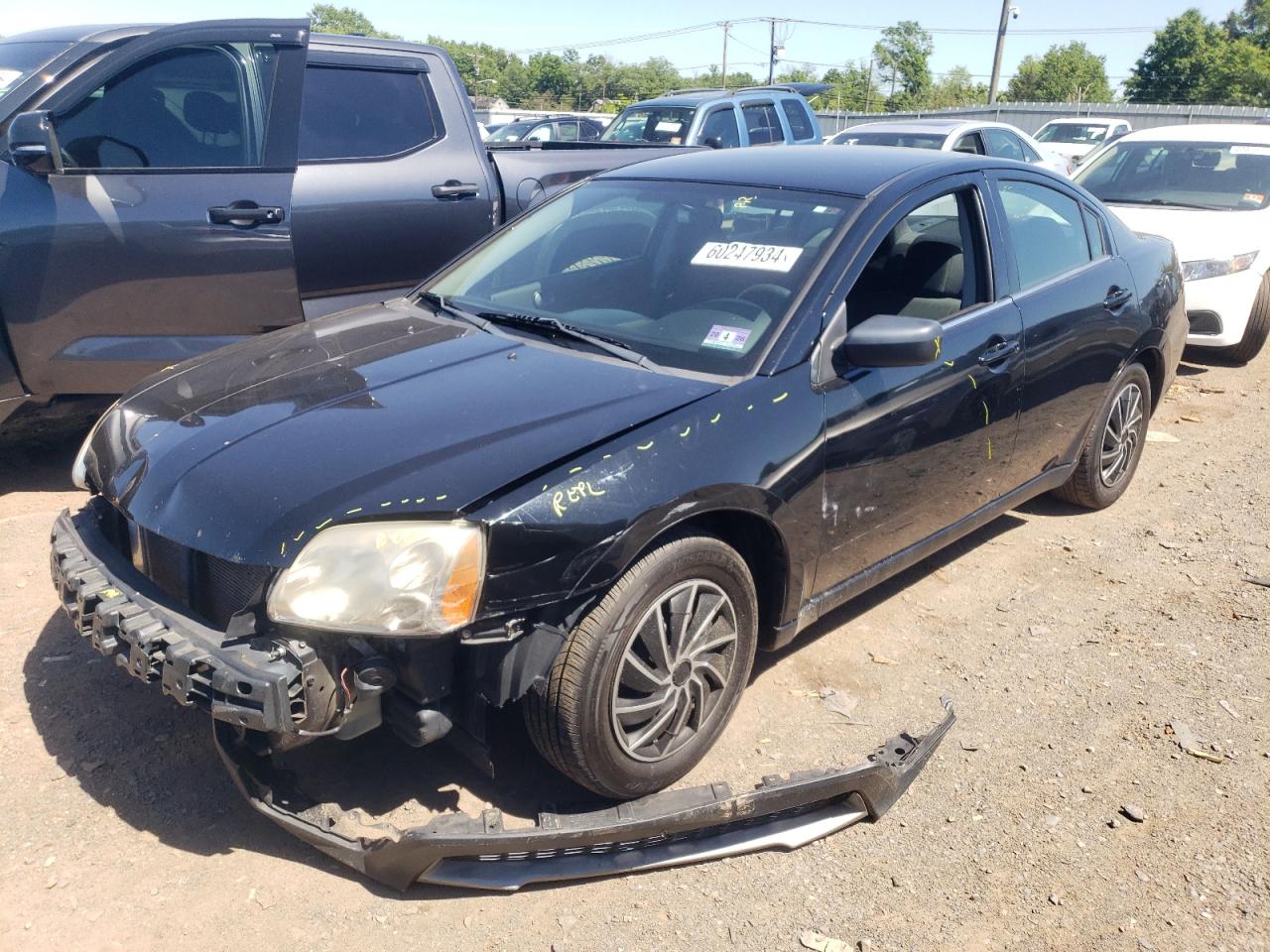 MITSUBISHI GALANT ES 2012