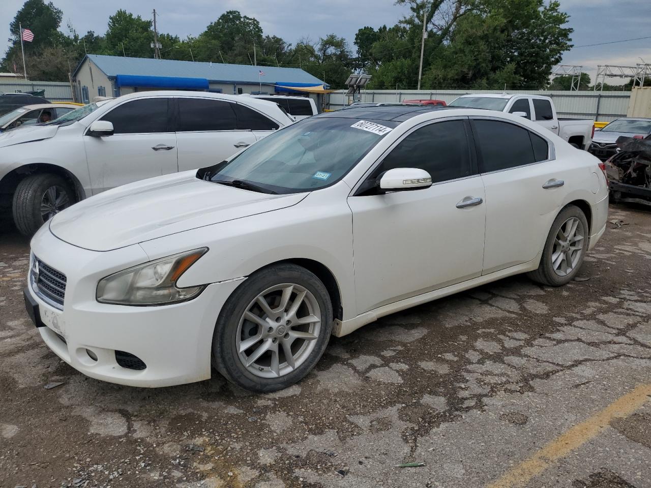 NISSAN MAXIMA 2009