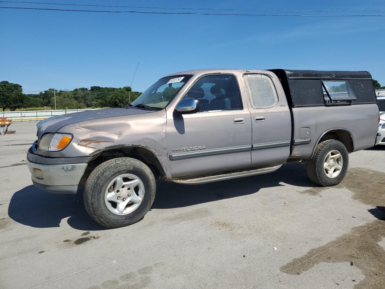 TOYOTA TUNDRA ACC 2000
