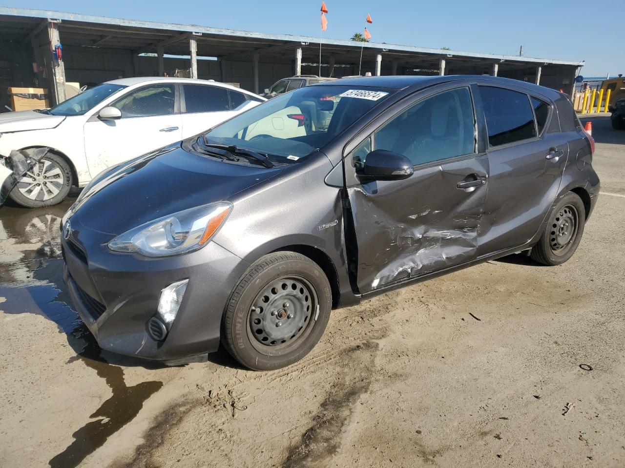 TOYOTA PRIUS C 2015