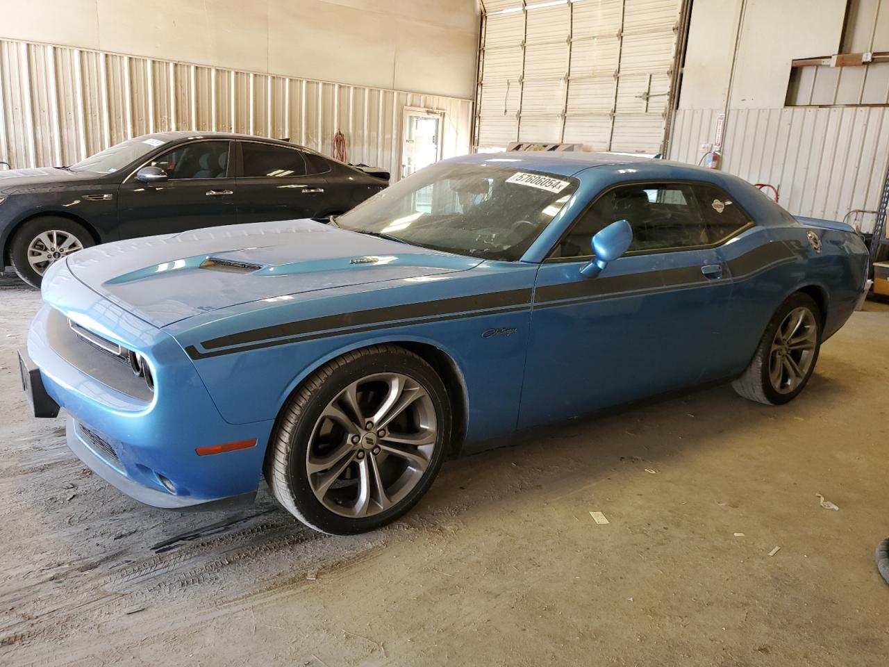 DODGE CHALLENGER 2016