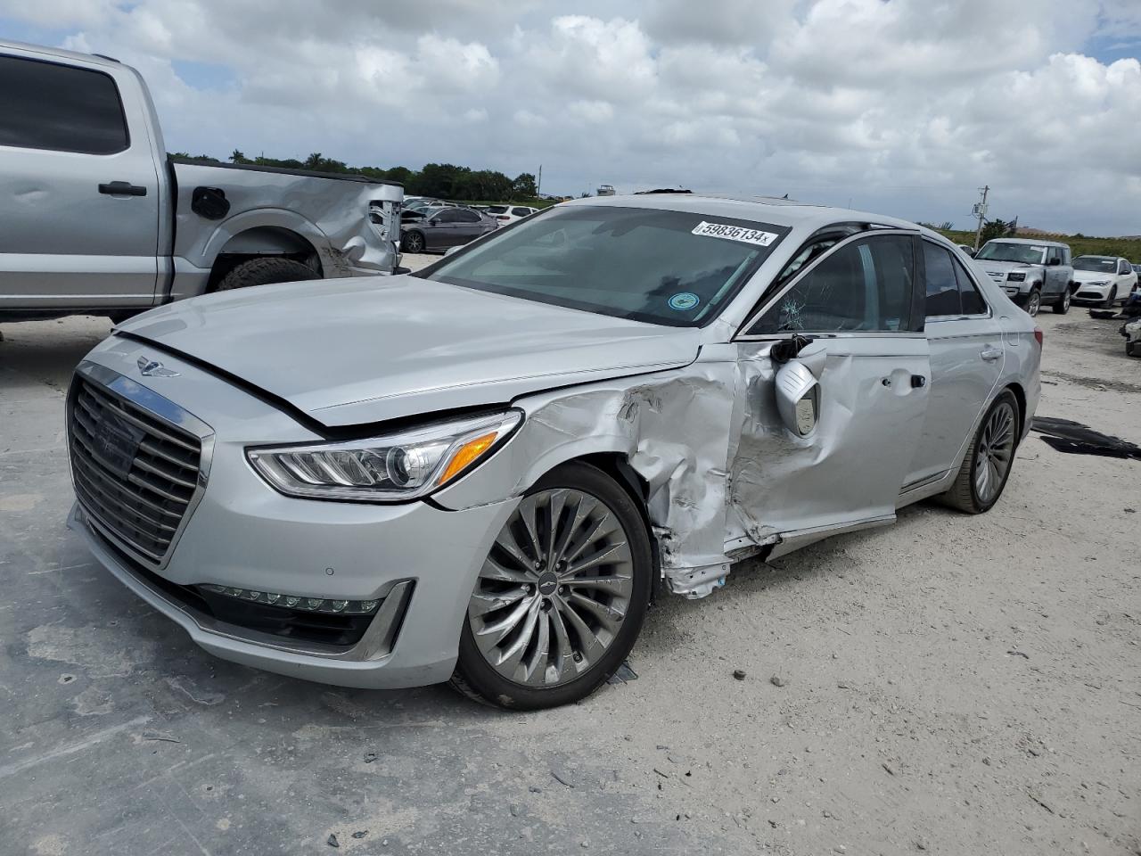 GENESIS G90 PREMIU 2017