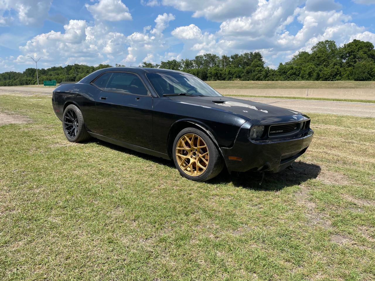 DODGE CHALLENGER 2010