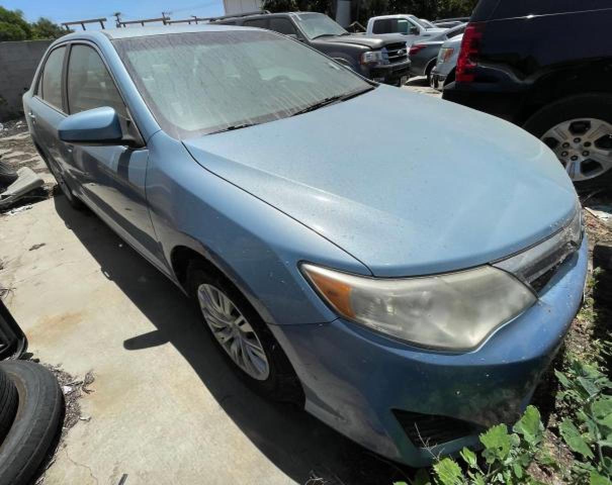 TOYOTA CAMRY BASE 2012