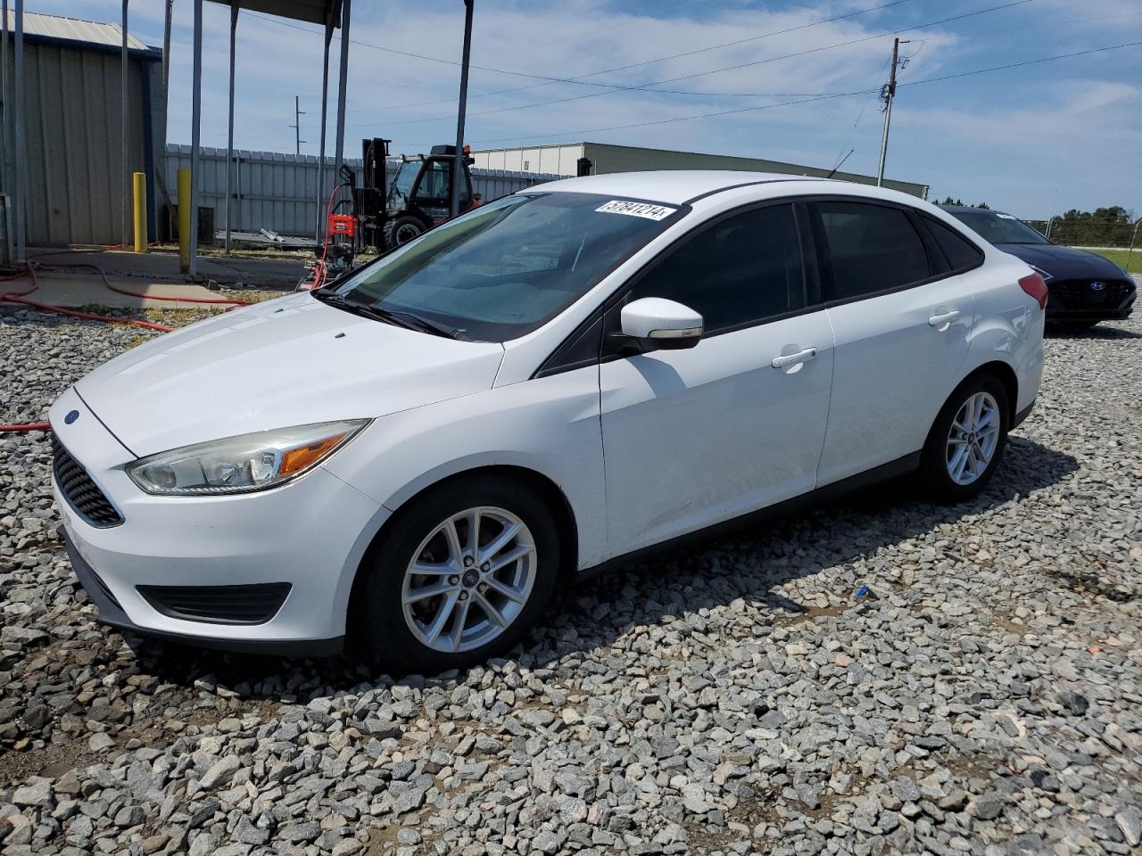 FORD FOCUS SE 2016
