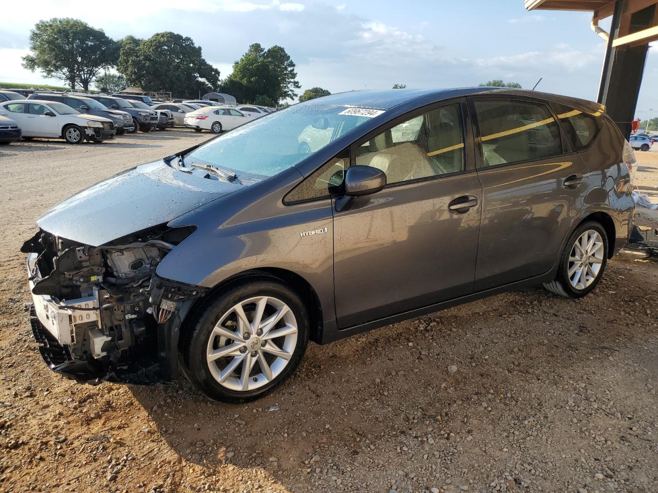 TOYOTA PRIUS V 2012