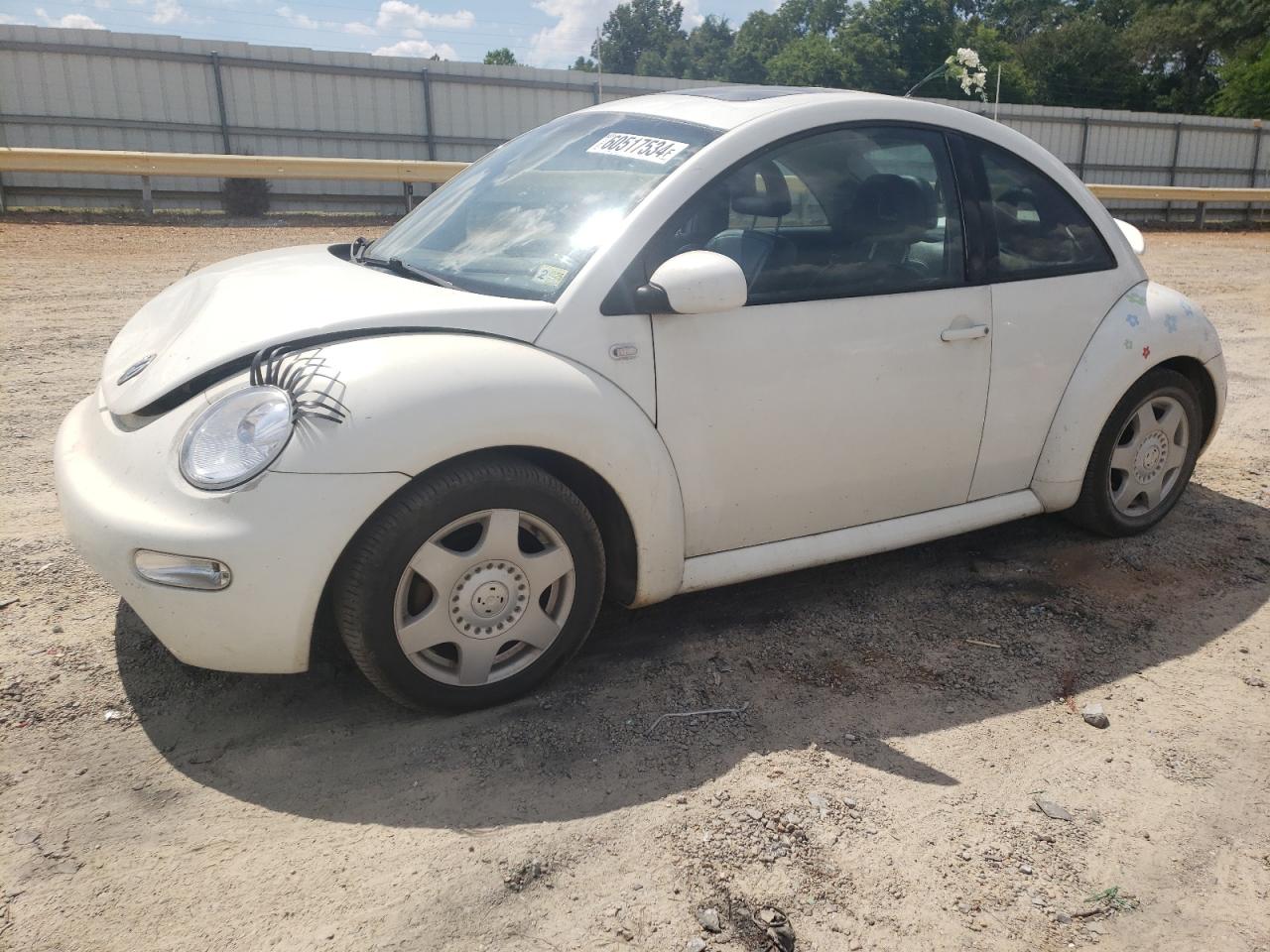 VOLKSWAGEN NEW BEETLE 2001