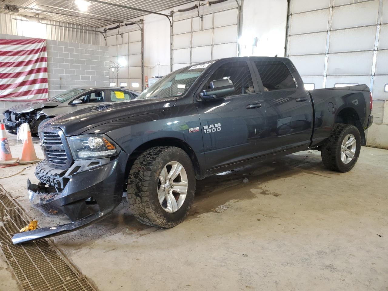 RAM 1500 SPORT 2016