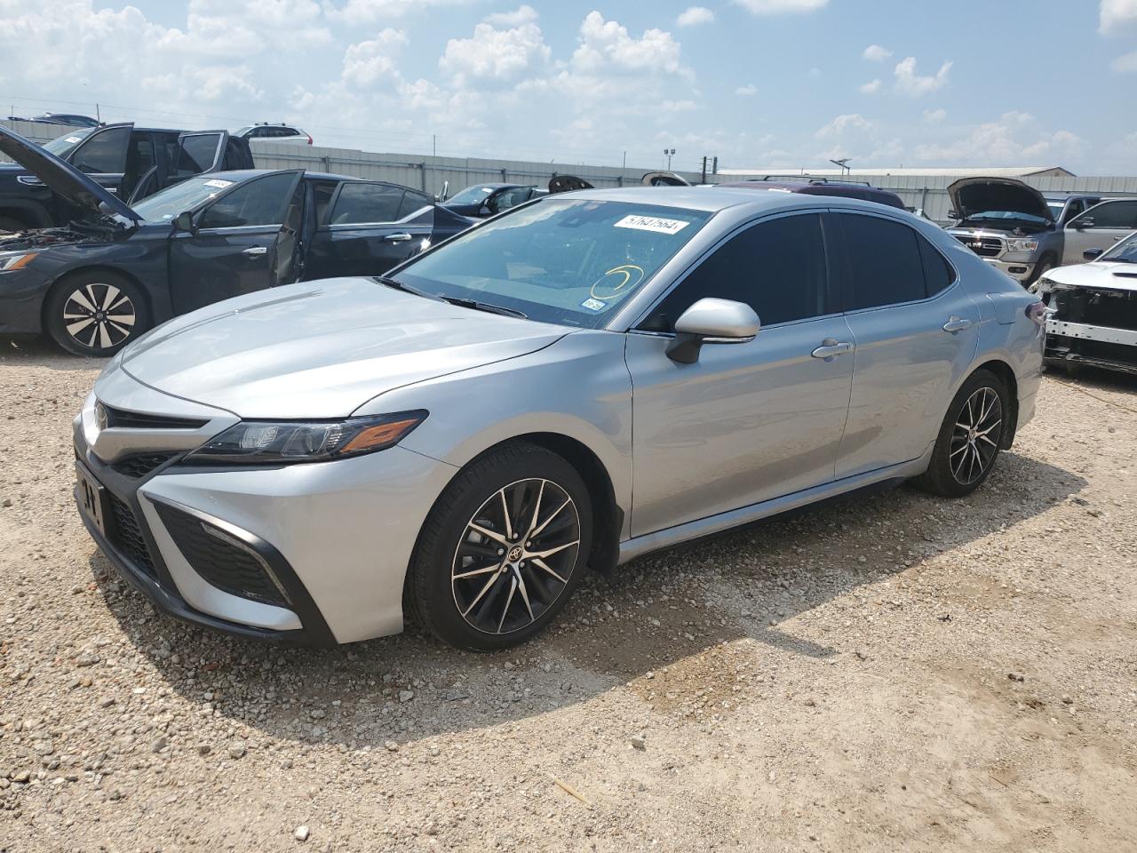 TOYOTA CAMRY SE N 2024