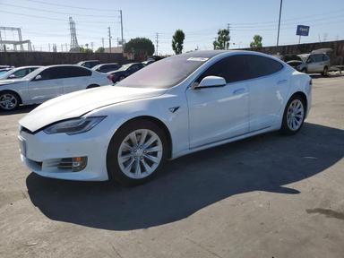 Tesla Model S 2016
