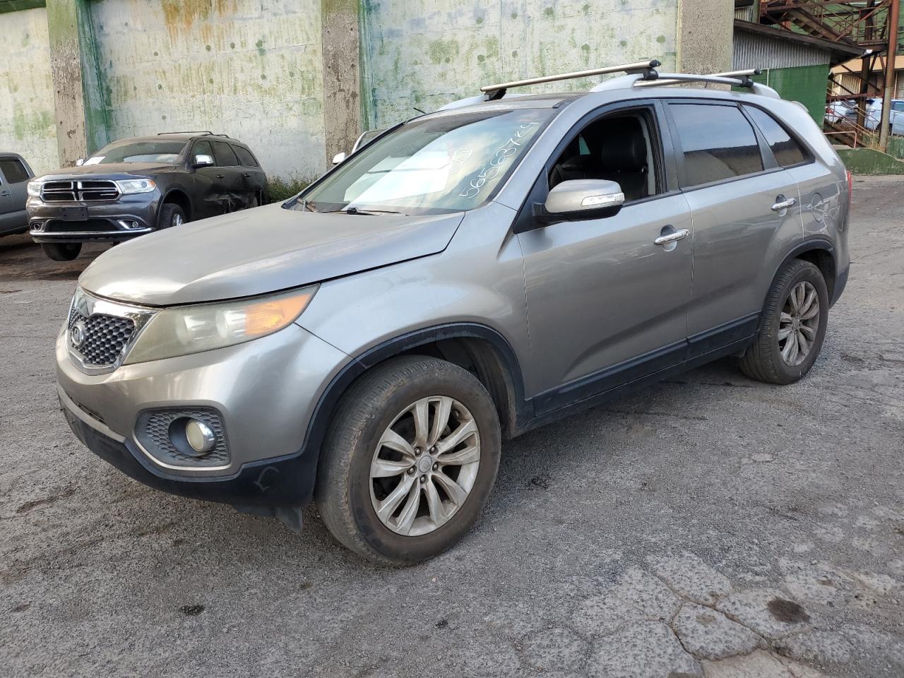 KIA SORENTO EX 2011