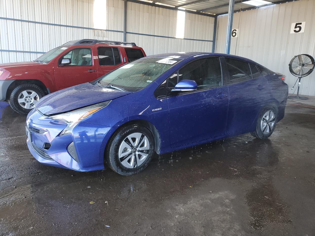 TOYOTA PRIUS 2016
