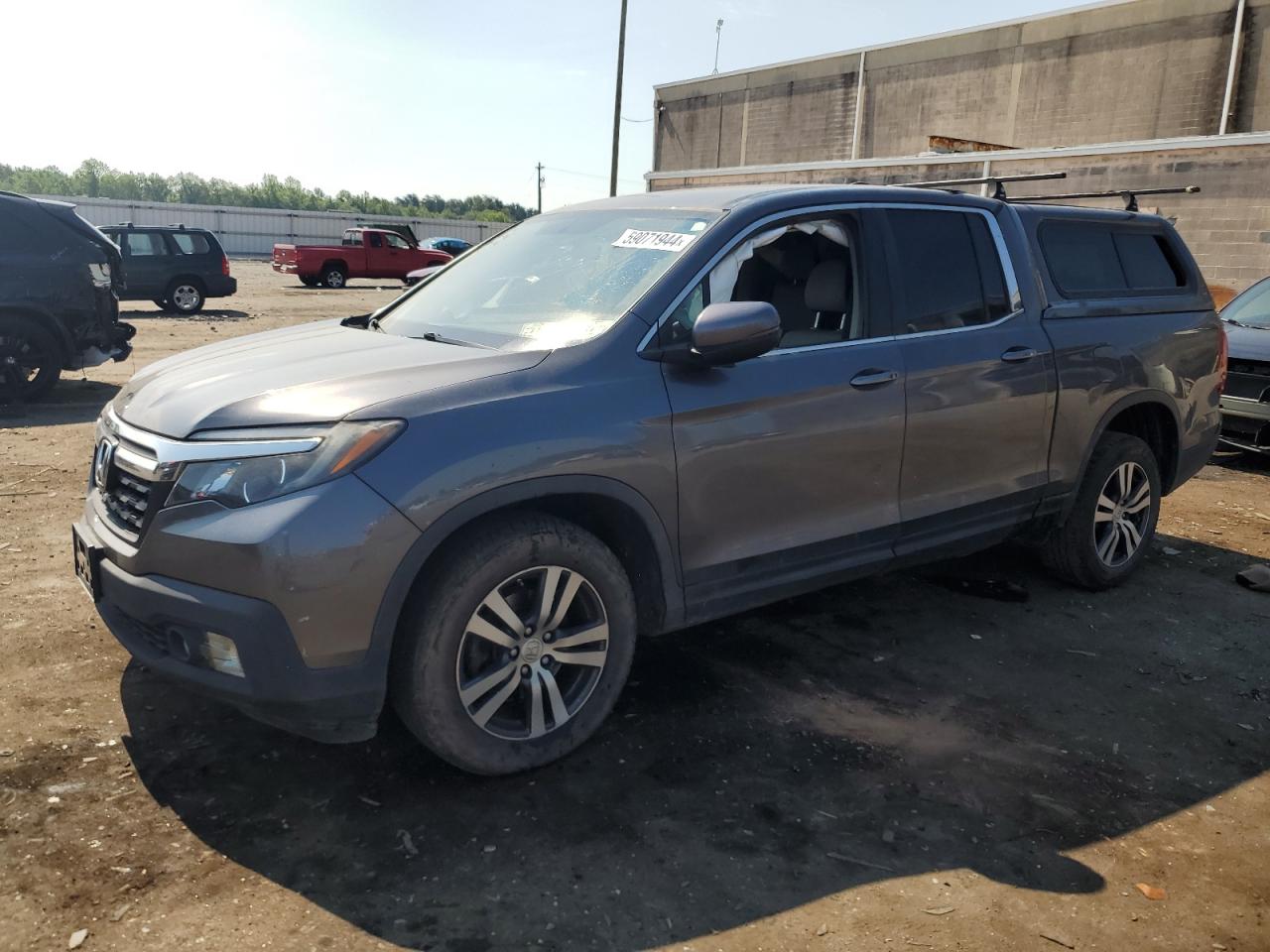 HONDA RIDGELINE 2017