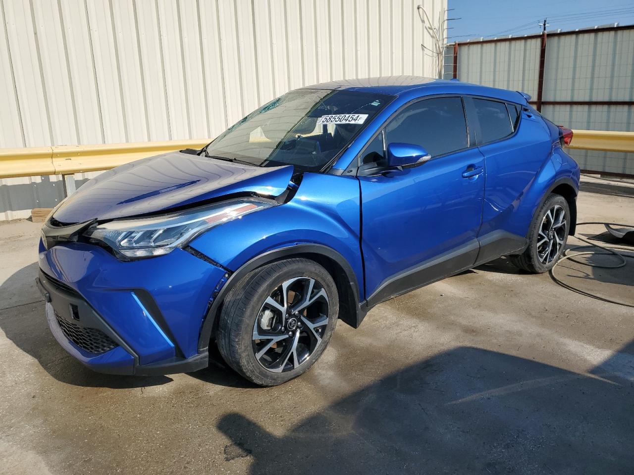 TOYOTA C-HR XLE 2021