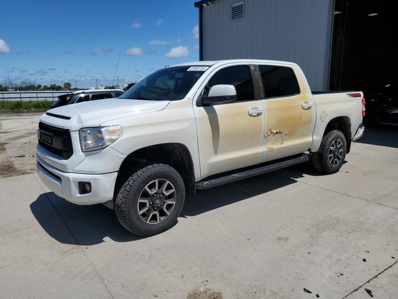 TOYOTA TUNDRA CRE 2015