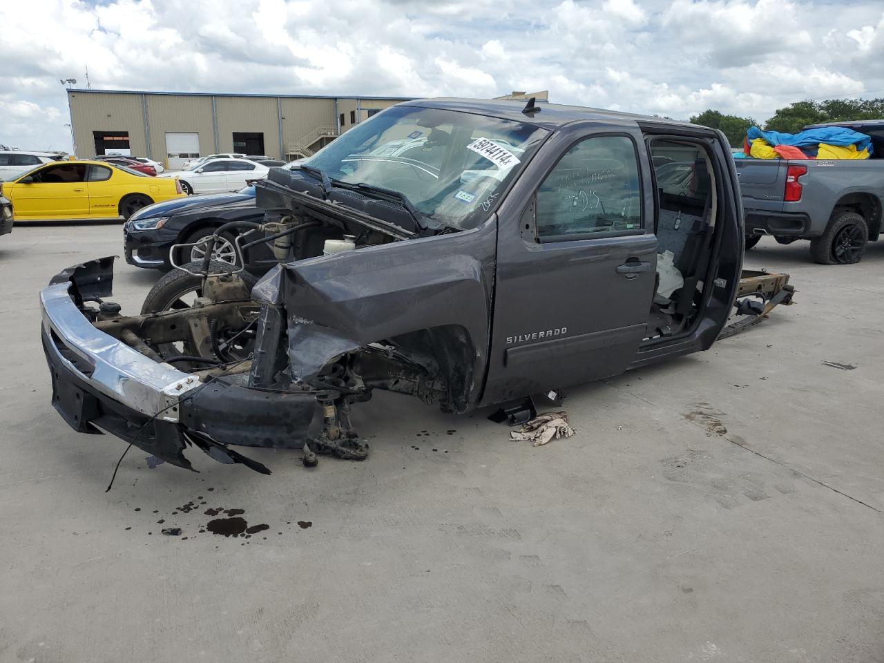 CHEVROLET SILVERADO 2011