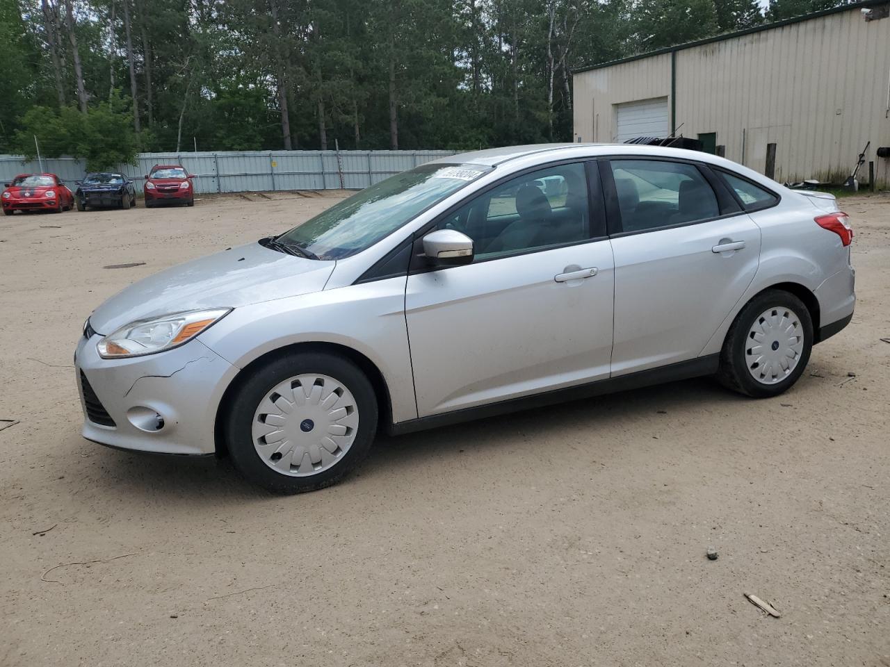 FORD FOCUS SE 2014