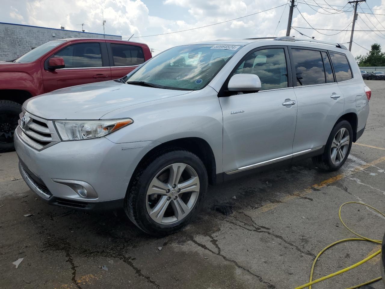 TOYOTA HIGHLANDER 2011