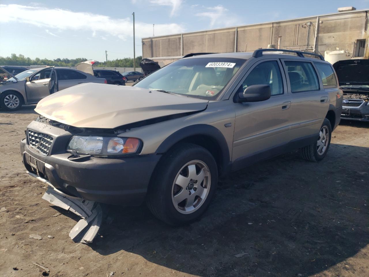 VOLVO XC70 2004
