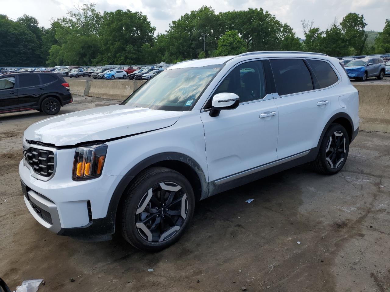 KIA TELLURIDE 2024