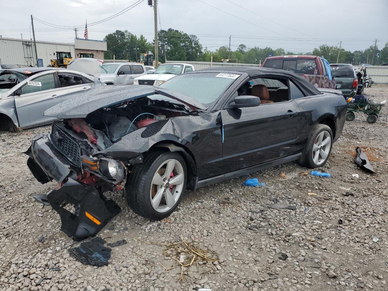 FORD MUSTANG 2010